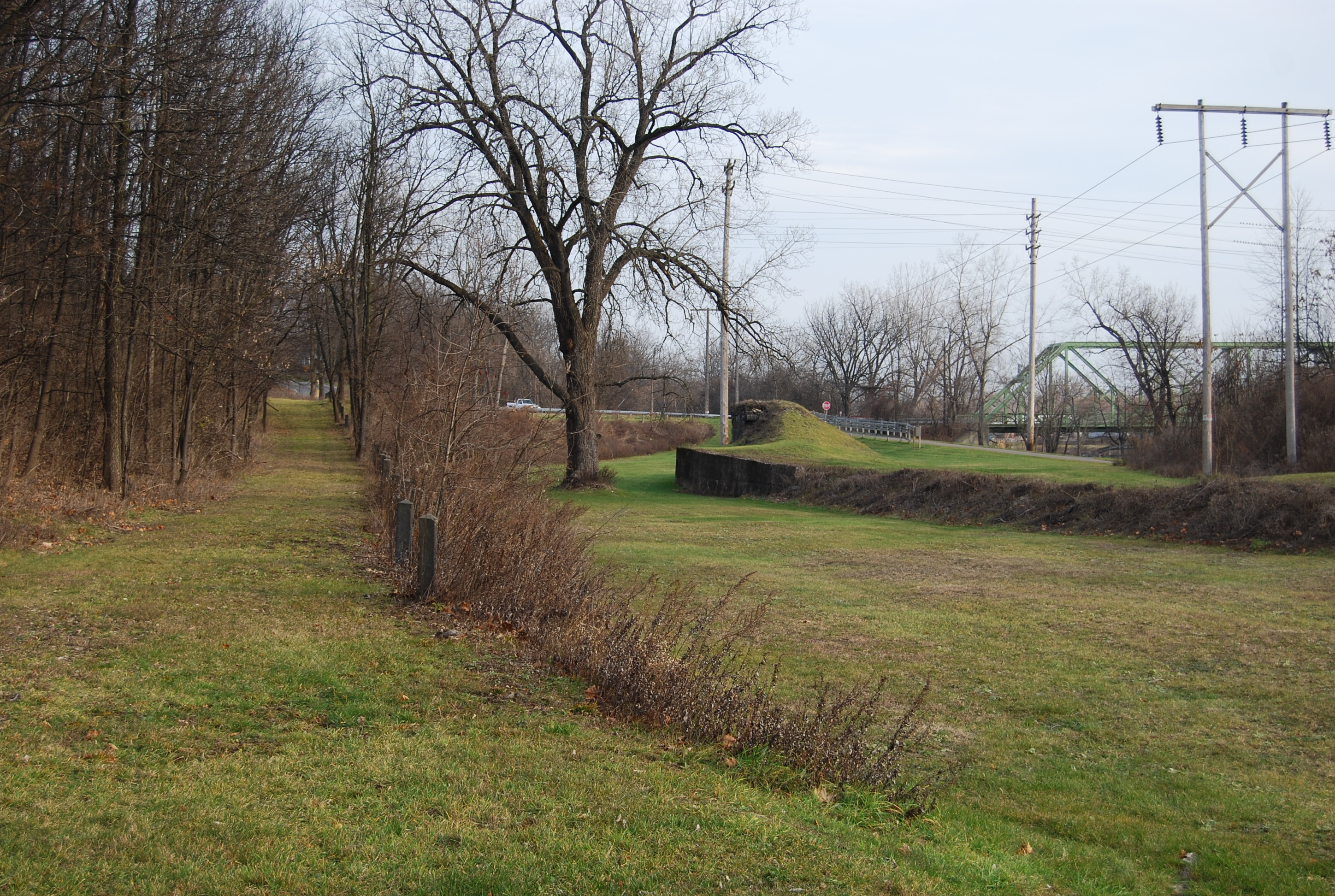 Looking East, Abutments (2013)